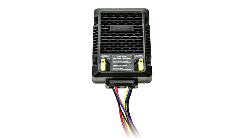 Mantenha as baterias da porta traseira carregadas com nosso carregador boost